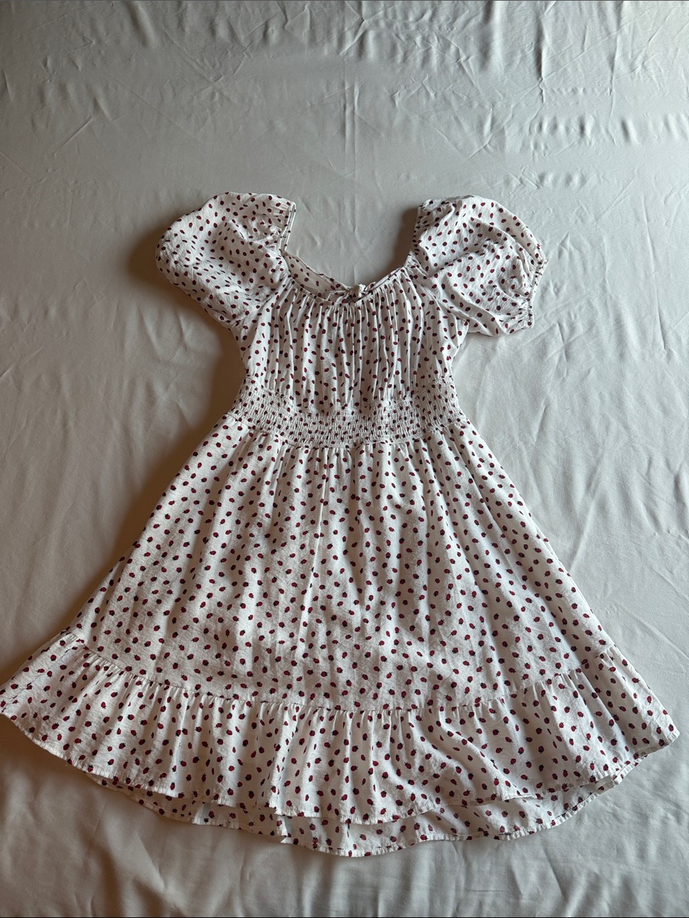 White Dress with strawberries - Smocked Puff Sleeve